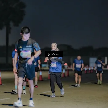 Runner Photo 7513487