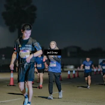 Runner Photo 7513489