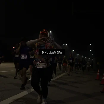 Runner Photo 7513492