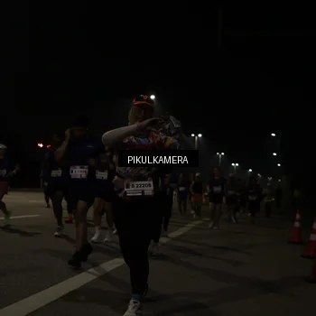 Runner Photo 7513493