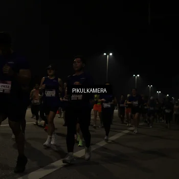 Runner Photo 7513499