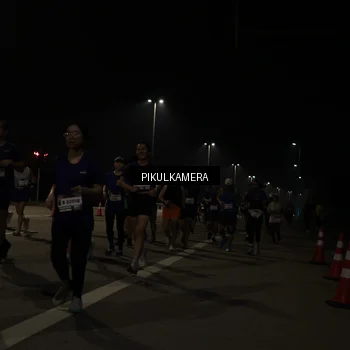 Runner Photo 7513512