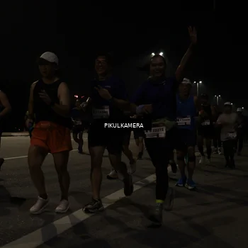 Runner Photo 7513525