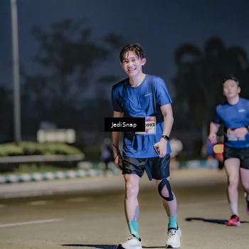 Runner Photo 7513529