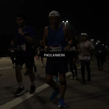 Runner Photo 7513535