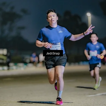Runner Photo 7513538