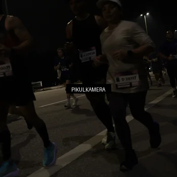 Runner Photo 7513542