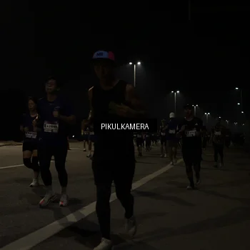 Runner Photo 7513545