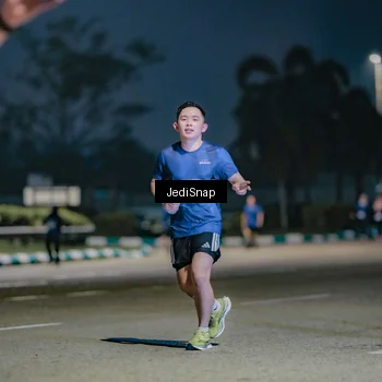 Runner Photo 7513552