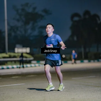 Runner Photo 7513574