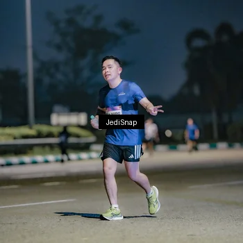 Runner Photo 7513576