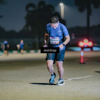 Runner Photo 7513585