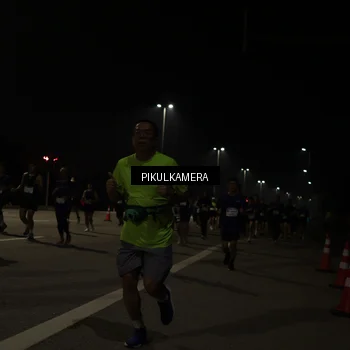 Runner Photo 7513589