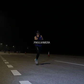 Runner Photo 7513598
