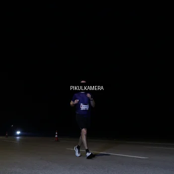 Runner Photo 7513609