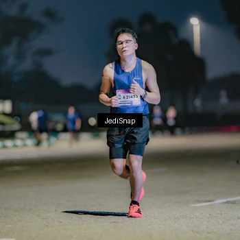 Runner Photo 7513614