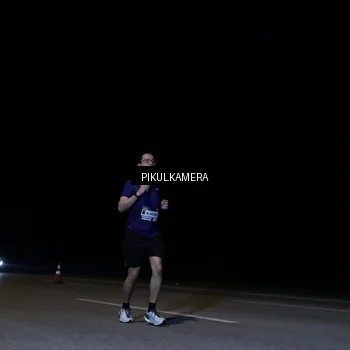 Runner Photo 7513616