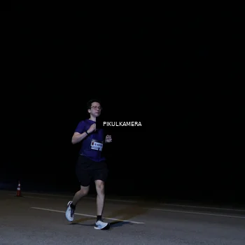 Runner Photo 7513618