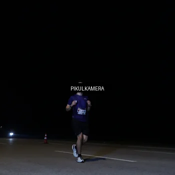 Runner Photo 7513620