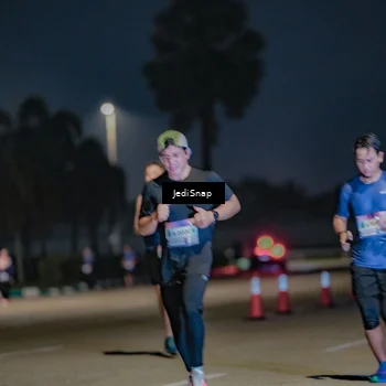 Runner Photo 7513632