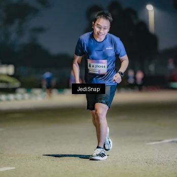 Runner Photo 7513637