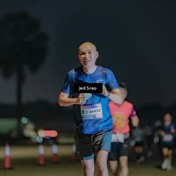 Runner Photo 7513655