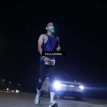Runner Photo 7513658