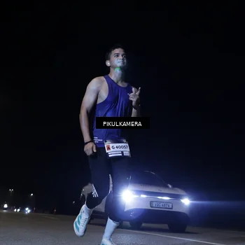 Runner Photo 7513659