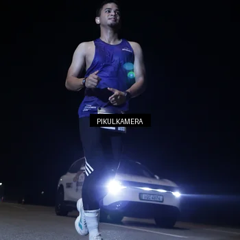 Runner Photo 7513665