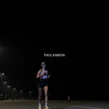 Runner Photo 7513672