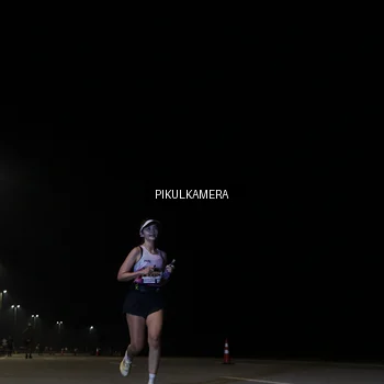 Runner Photo 7513674