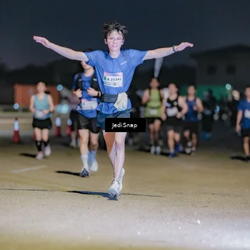 Runner Photo 7513686
