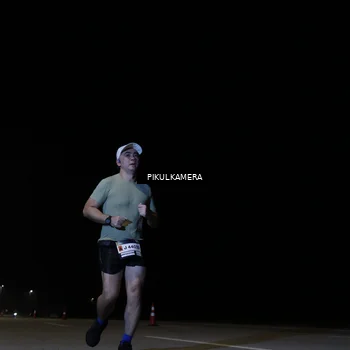 Runner Photo 7513689
