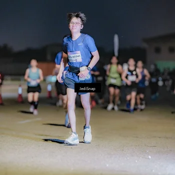 Runner Photo 7513697