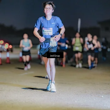 Runner Photo 7513700