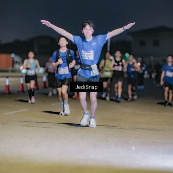Runner Photo 7513702