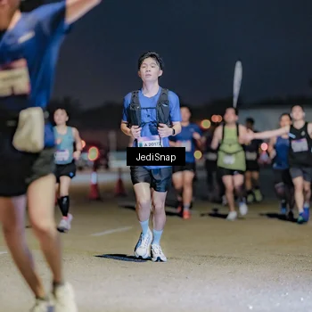 Runner Photo 7513713