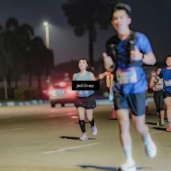 Runner Photo 7513721