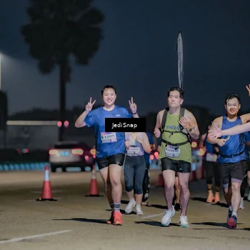 Runner Photo 7513723