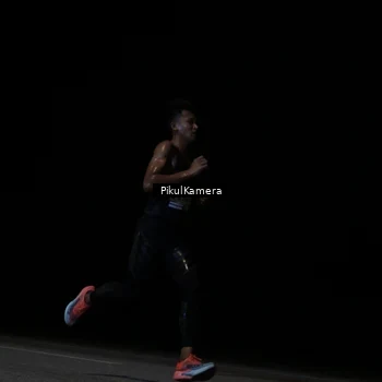 Runner Photo 7513735