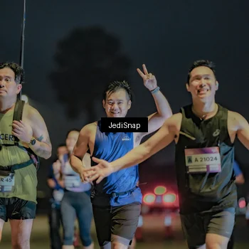 Runner Photo 7513742