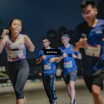 Runner Photo 7513765