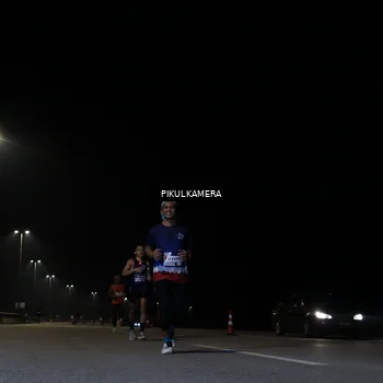 Runner Photo 7513767
