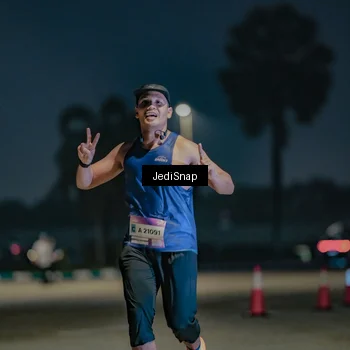 Runner Photo 7513789
