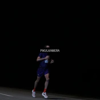 Runner Photo 7513797