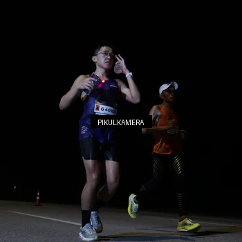 Runner Photo 7513798
