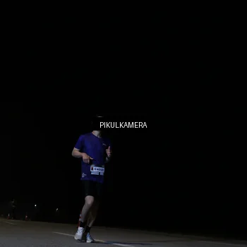 Runner Photo 7513801