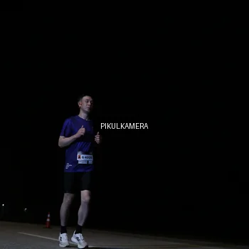 Runner Photo 7513830