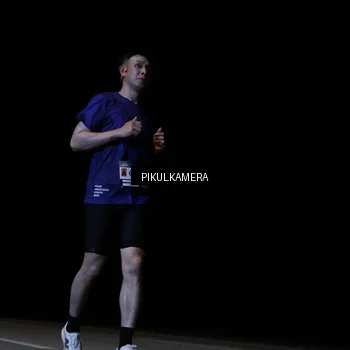 Runner Photo 7513845