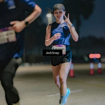 Runner Photo 7513846